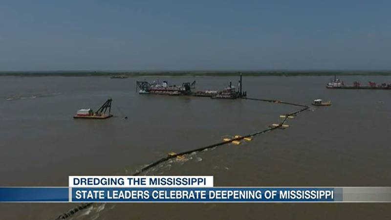 A $250 million project to dredge and deepen the Mississippi River will allow larger container...
