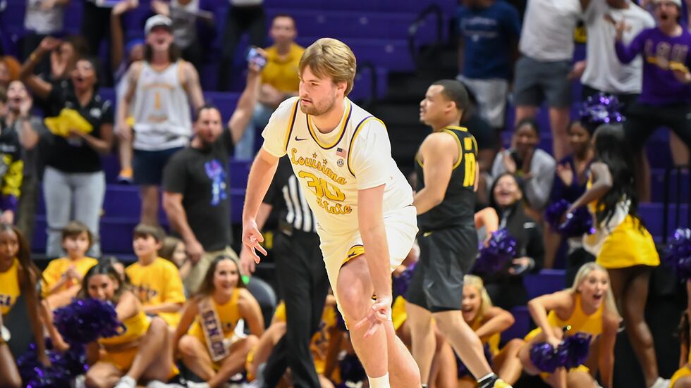 LSU guard Parker Edwards (30)