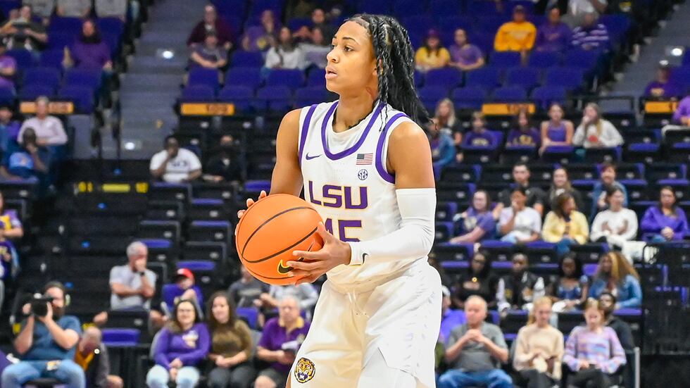 LSU guard Alexis Morris (45)